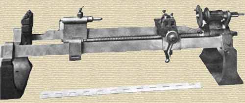 Maudslay's First Screw-Cutting Lathe, about 1797 Maudslay's First Screw-Cutting Lathe, about 1797